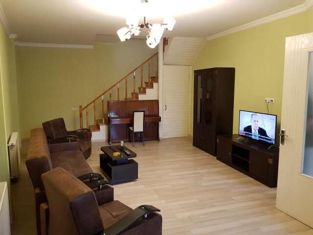 Дома для отпуска Гостевой уютный дом Тбилиси-14